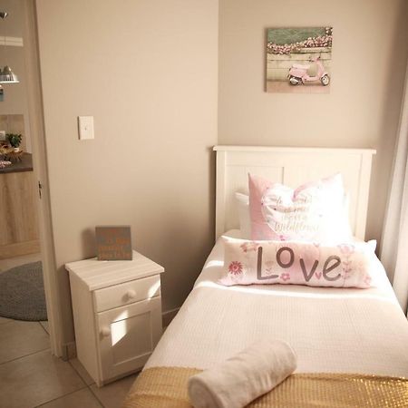 Mari-Amor Self-Catering Apartments Mossel Bay Eksteriør billede